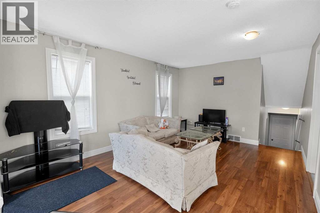 8606 102a Avenue - Photo 17