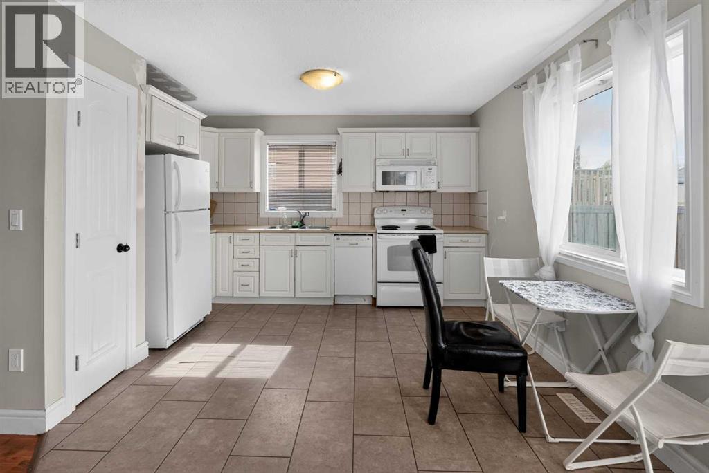8606 102a Avenue - Photo 19