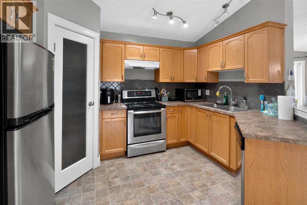 8606 102a Avenue - Photo 7