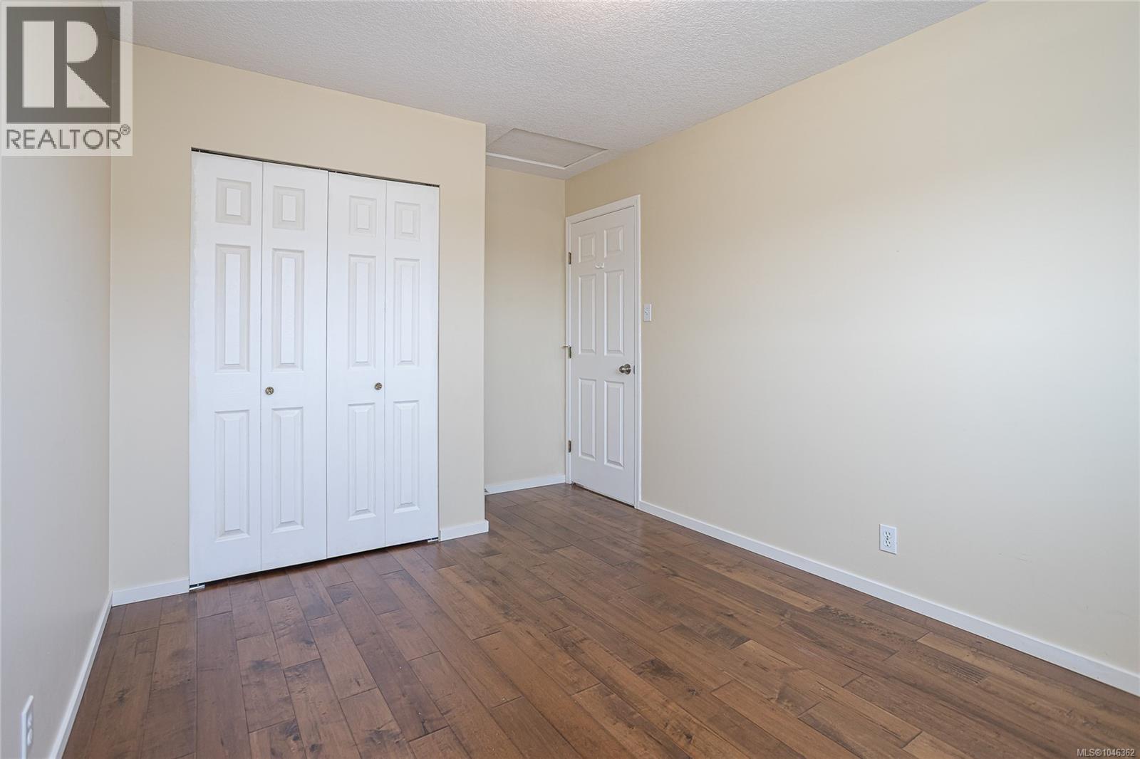 6177 Raphael Dr - 27