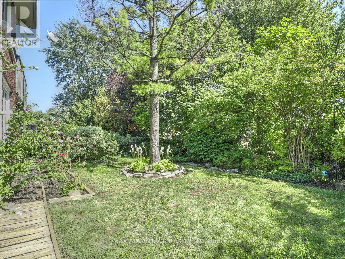 264 SUFFOLK PLACE - Image 45