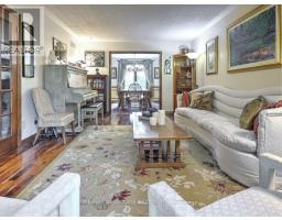Family room - 264 Suffolk Place, London North, ON N6G3S4 Photo 10