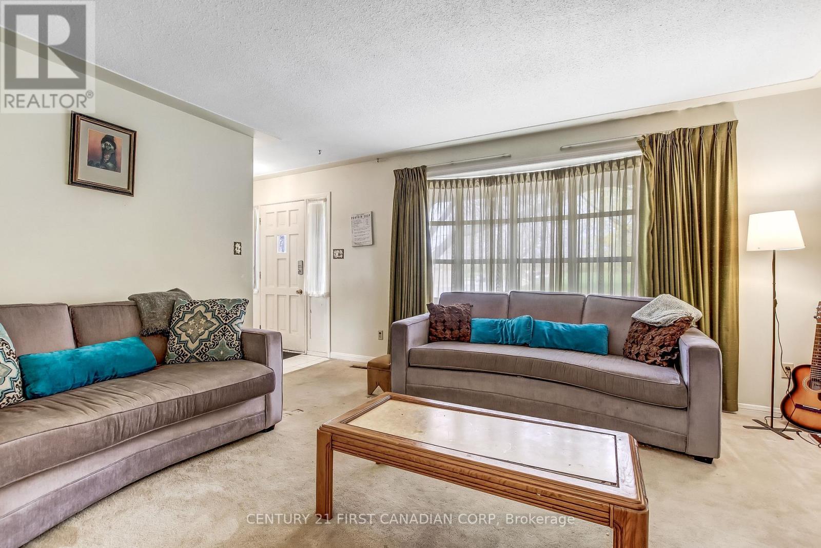 698 CHIDDINGTON AVENUE - 4