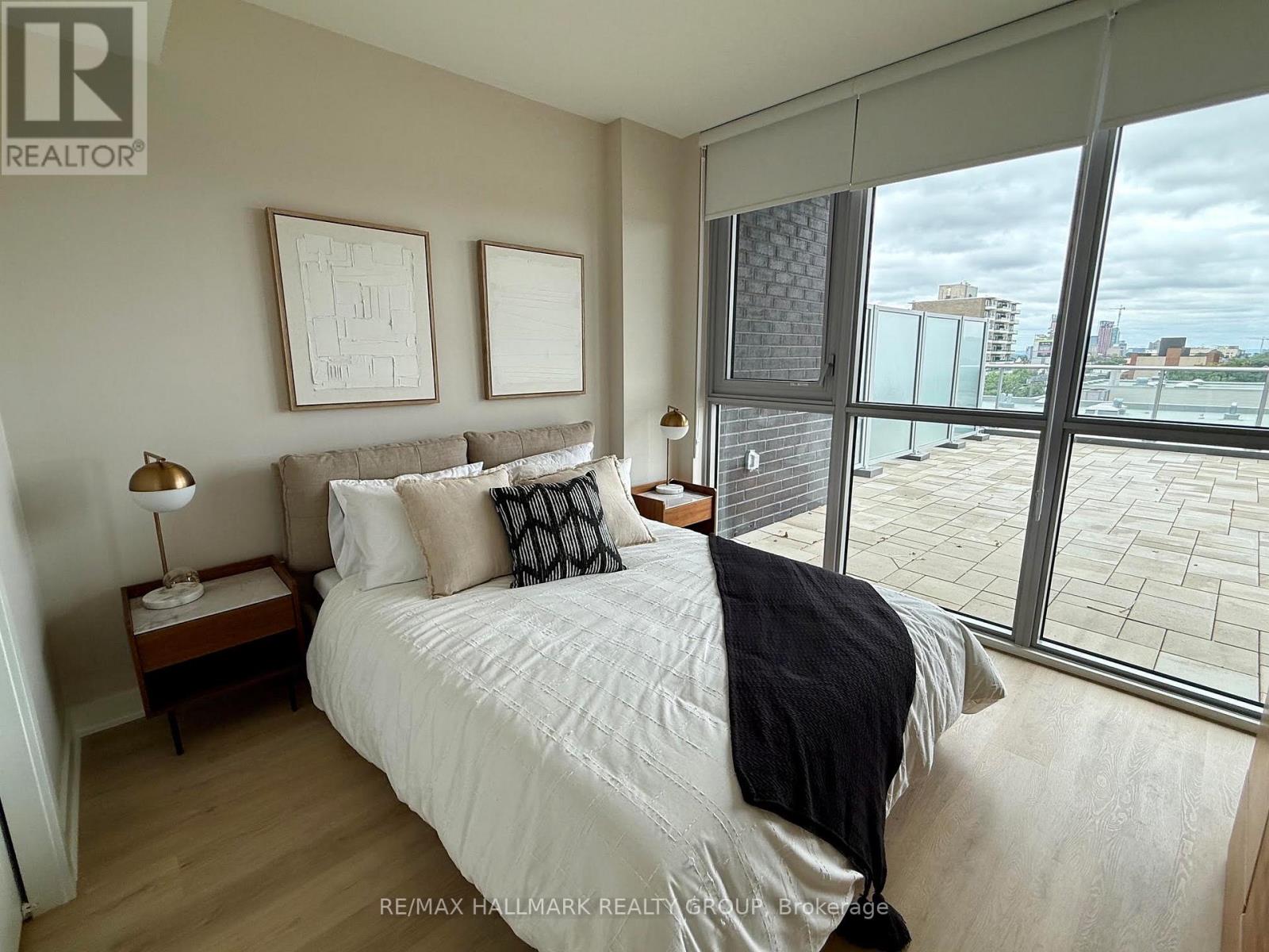 2 Bed, 1 Bath Apartment for Rent in Ottawa – 709 – 275 CARLING AVENUE, Ottawa – MLS# X13650604 - Image 23