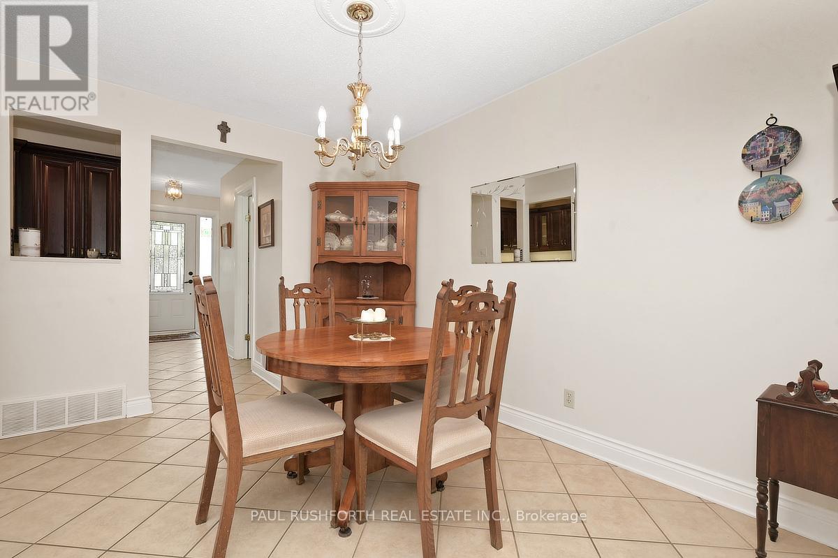 3 Bed, 3 Bath House for Sale in Ottawa – 6426 NUGGETT DRIVE, Ottawa – MLS# X13650724 - Image 7