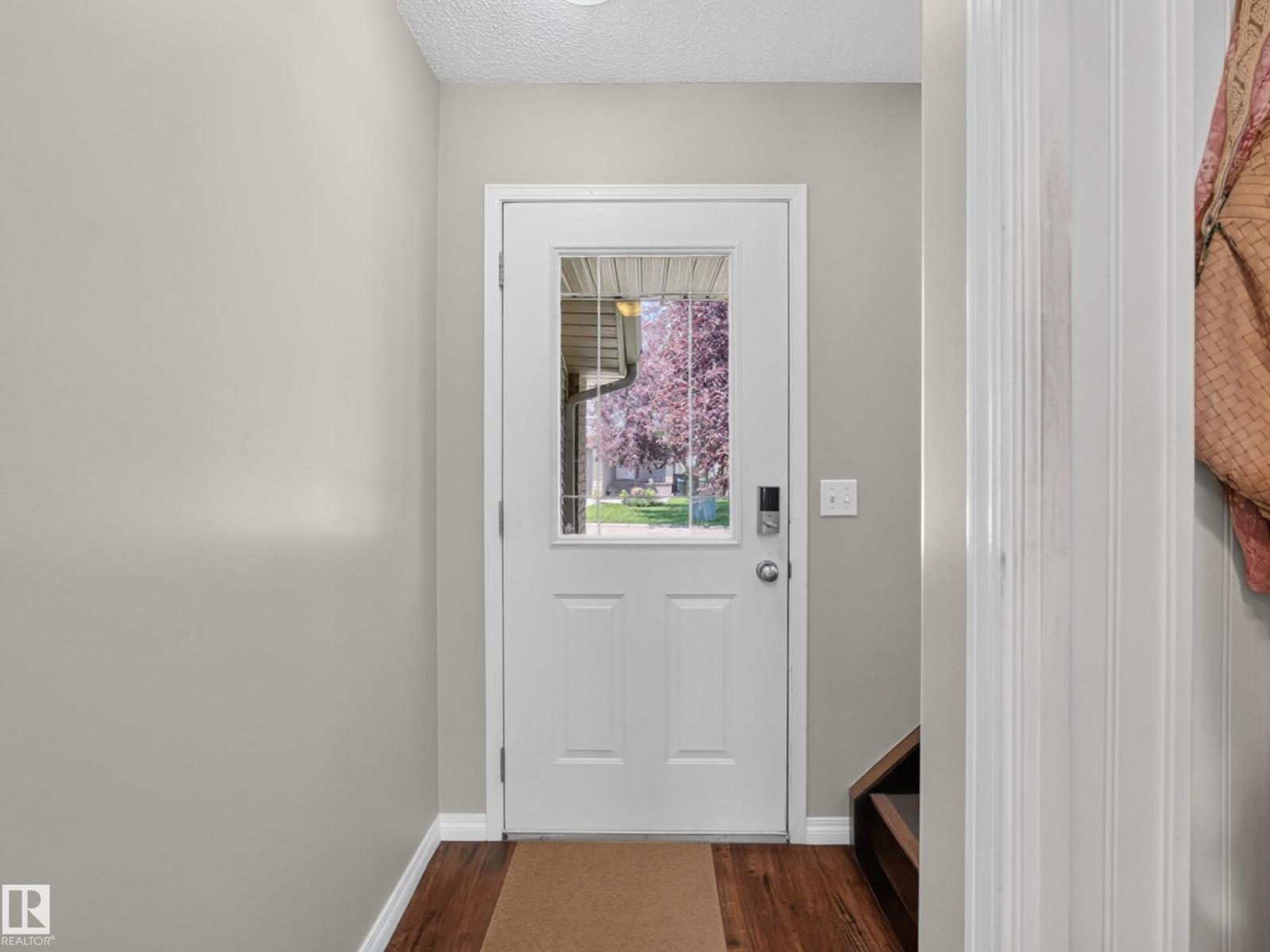 #7 155 CROCUS CR - 5