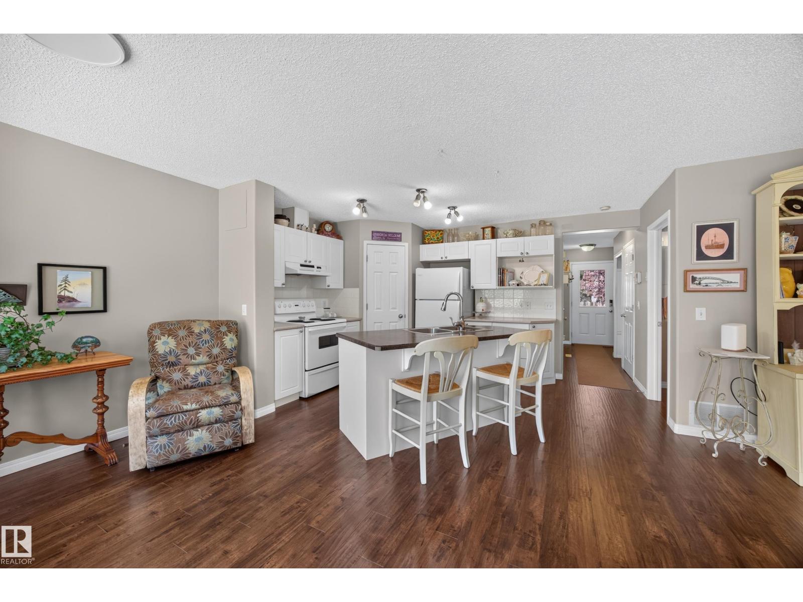 #7 155 CROCUS CR - 13