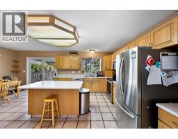 Bedroom - 219 Strom Road, Kamloops, BC V2C4M1 Photo 13
