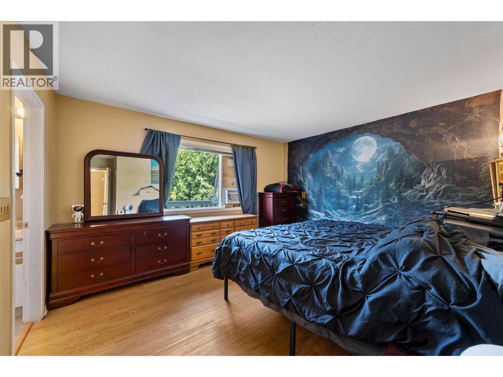 219 Strom Road - 20