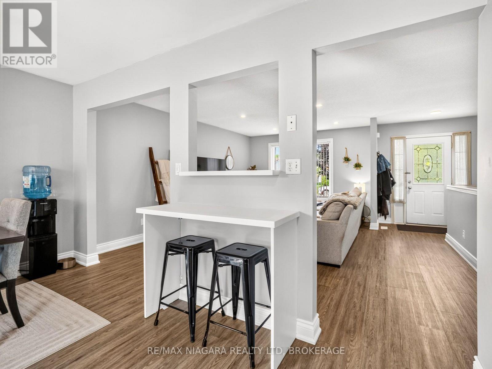 936 COLETTE ROAD - Image 11