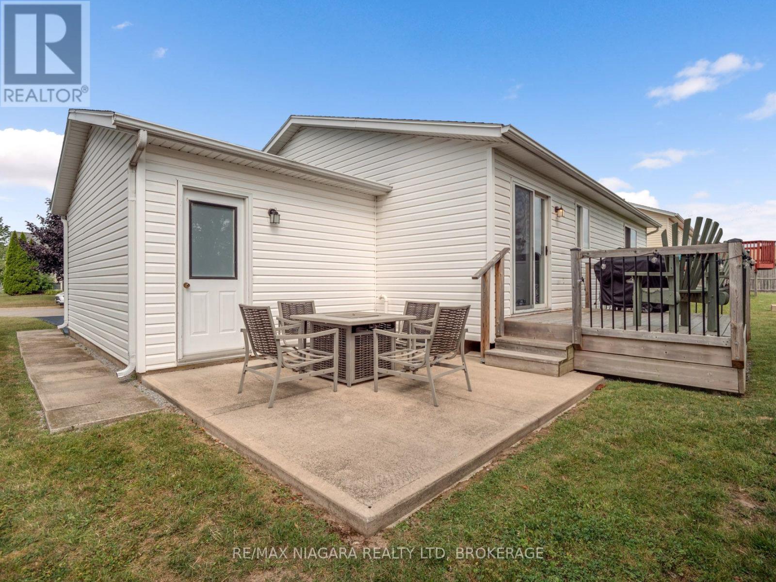 936 COLETTE ROAD - Image 23