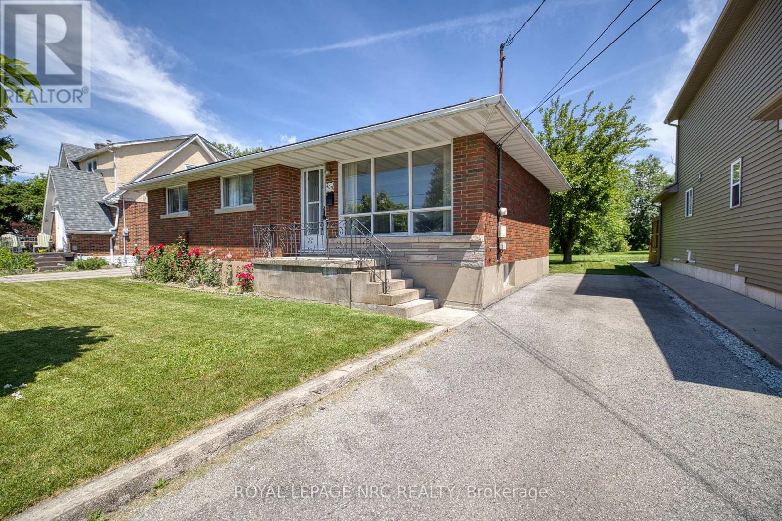 409 BROADWAY AVENUE - 3
