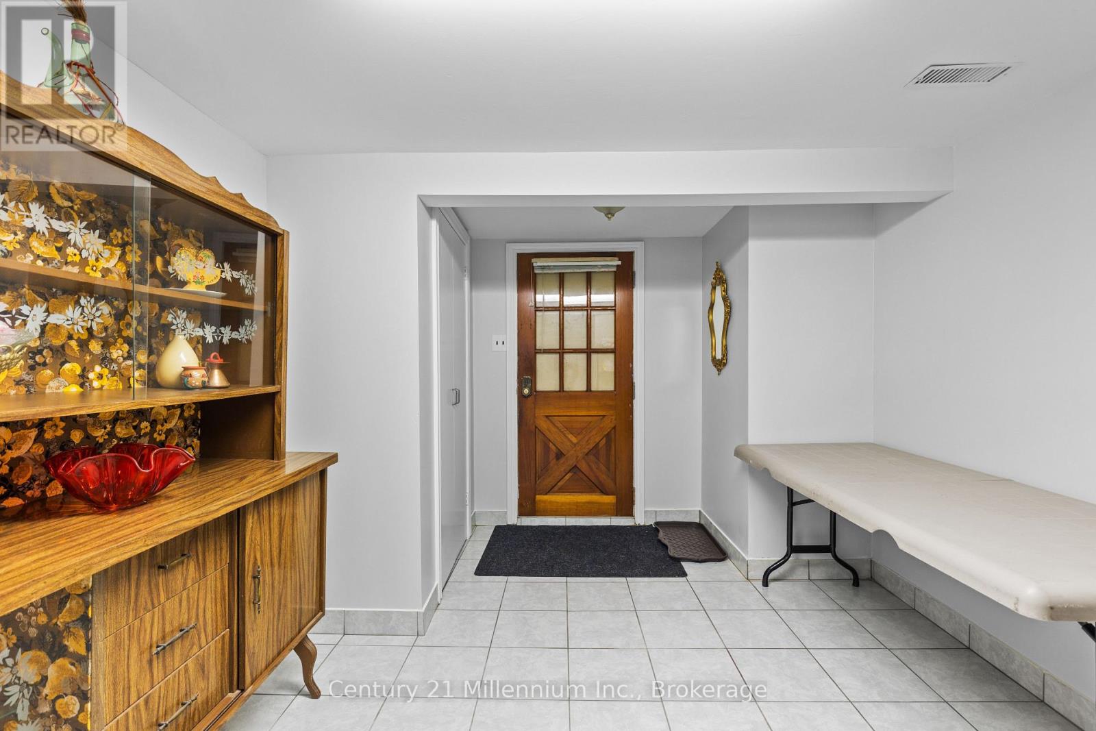49 32ND STREET N - 24
