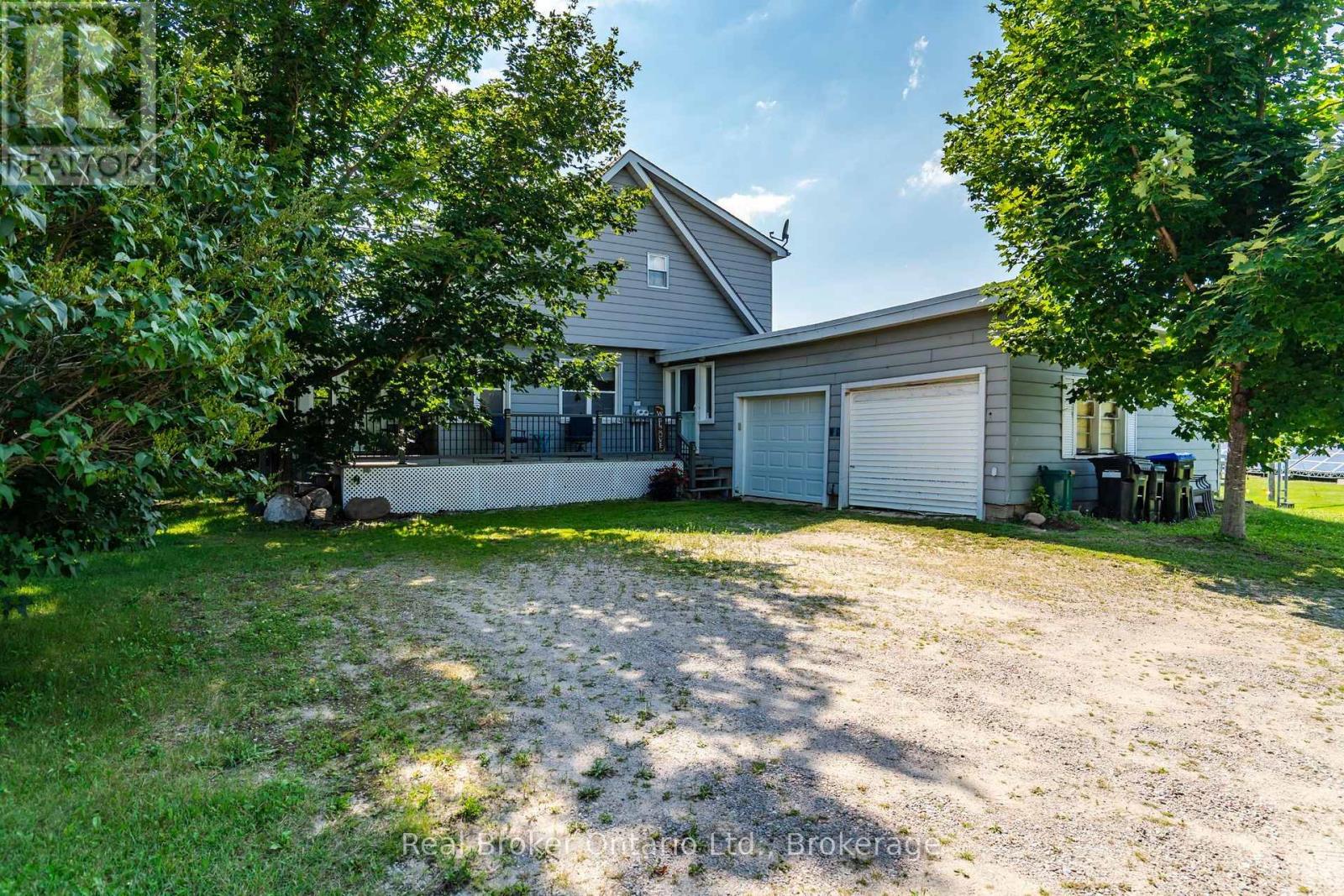 150 LAFONTAINE ROAD E - 2