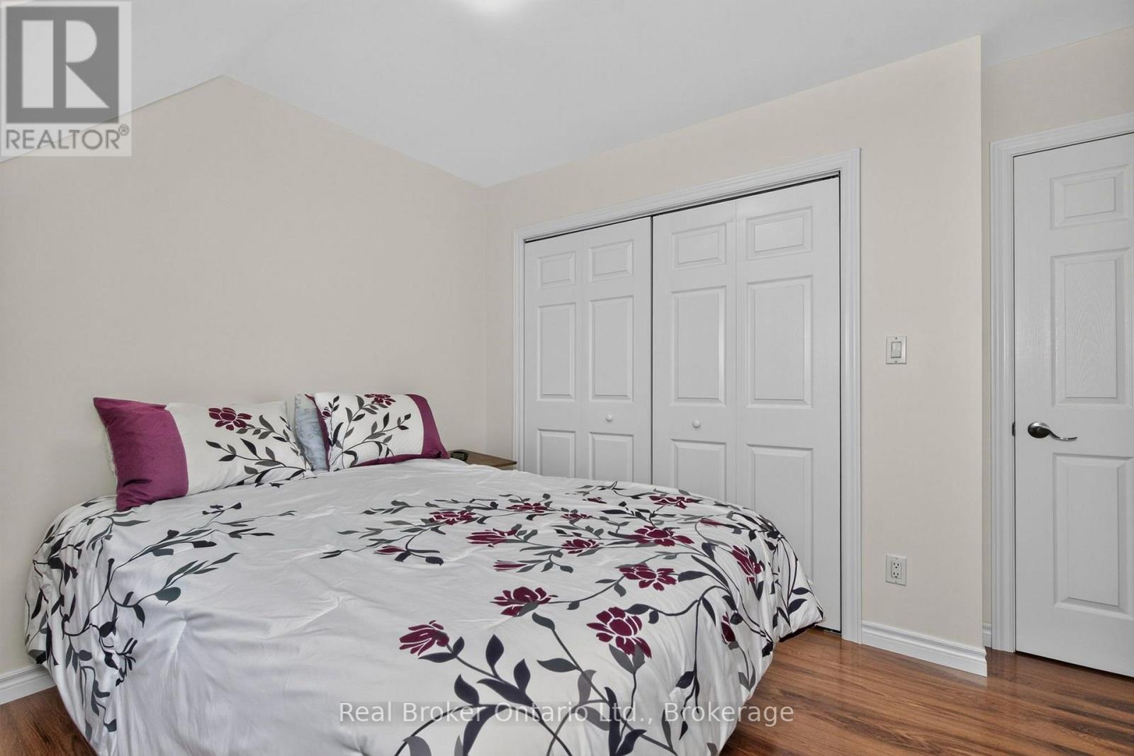 150 LAFONTAINE ROAD E - Image 29