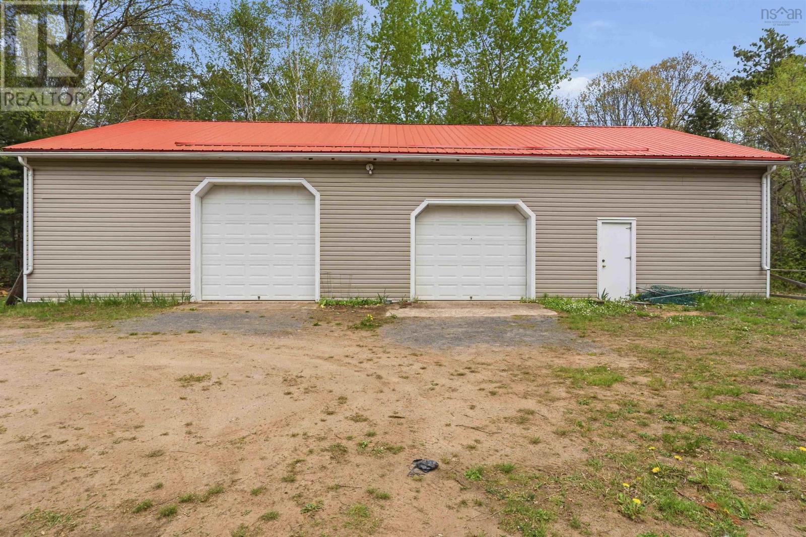1460 Bridge Street - 47