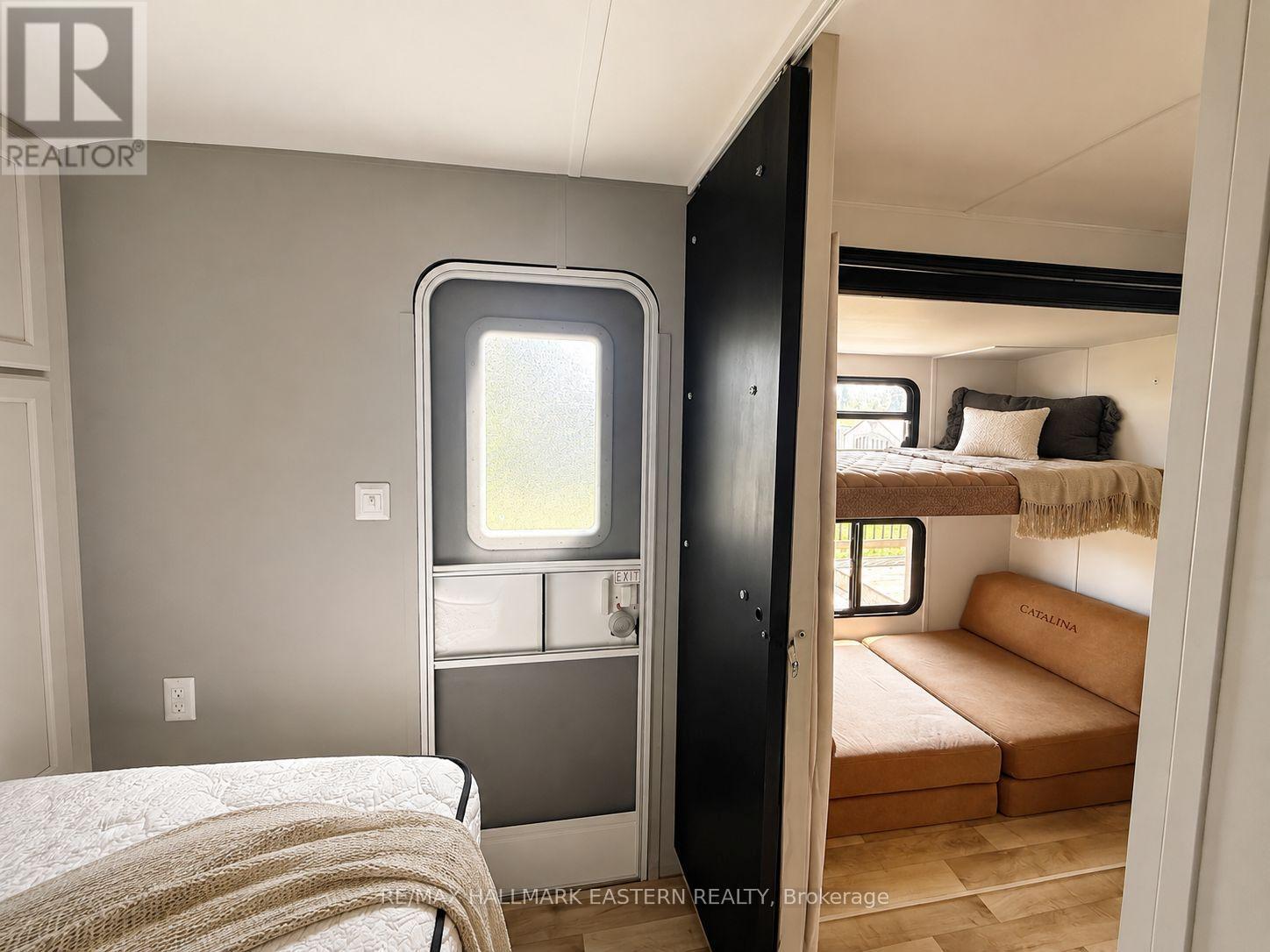 ##10 1280 GAIL PARK DRIVE N - 6