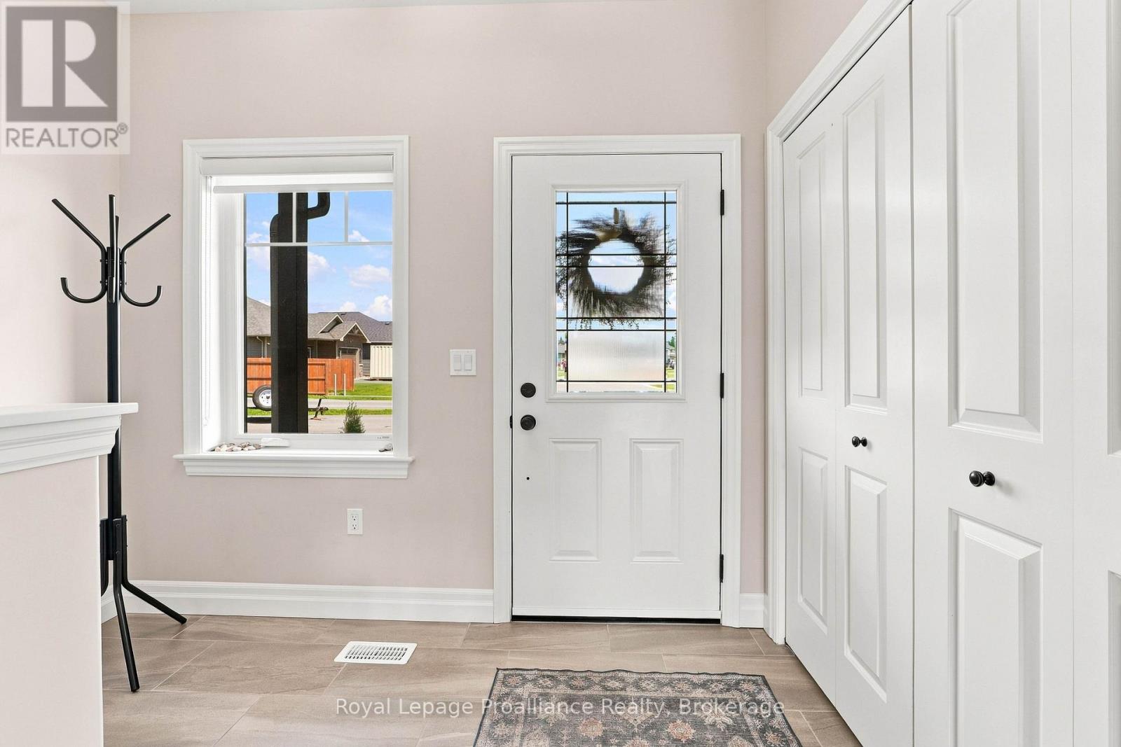 58 BARLEY TRAIL - Image 4