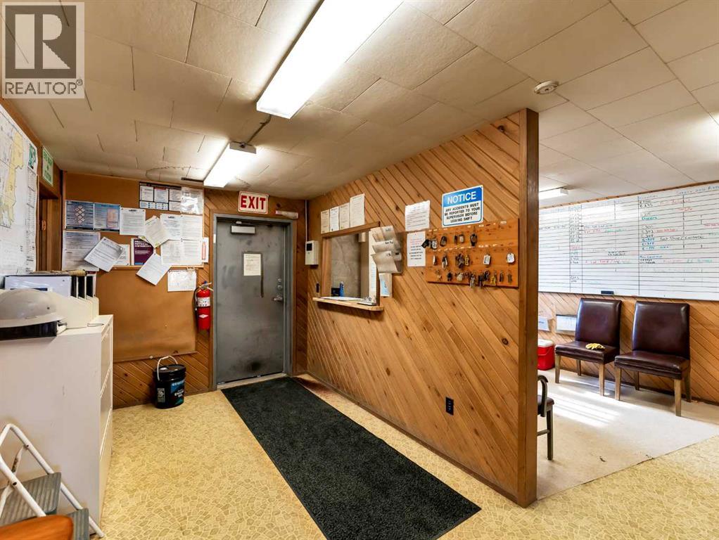 156164 Charles Street - Photo 41