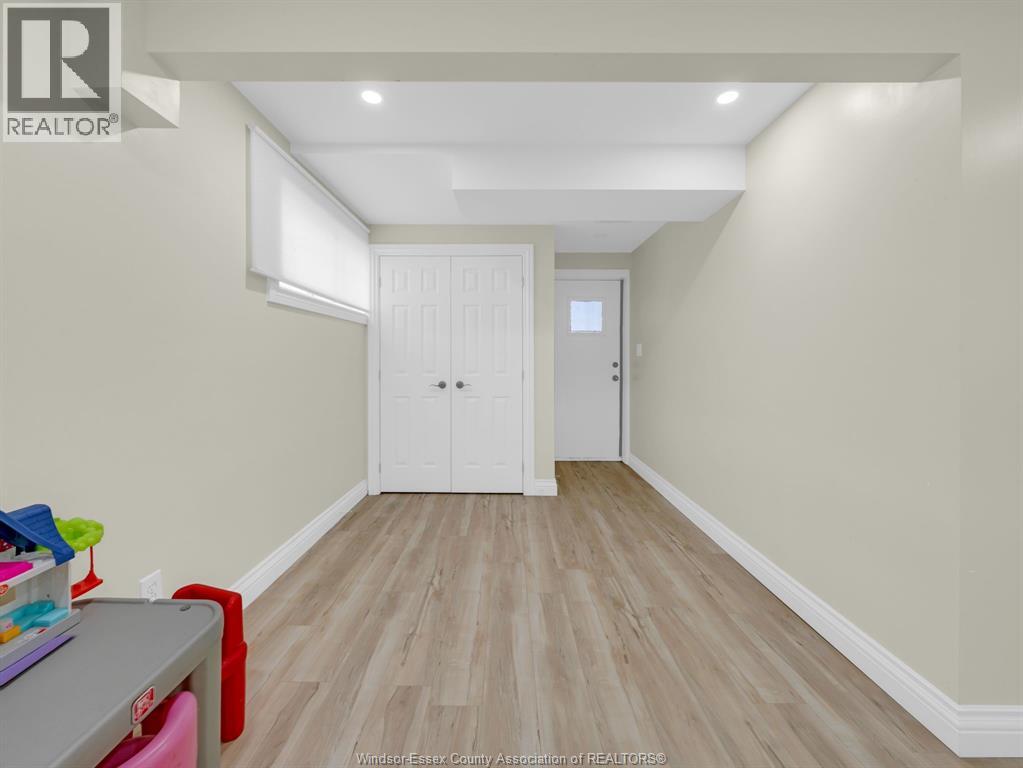 40 Woodside AVENUE - 30