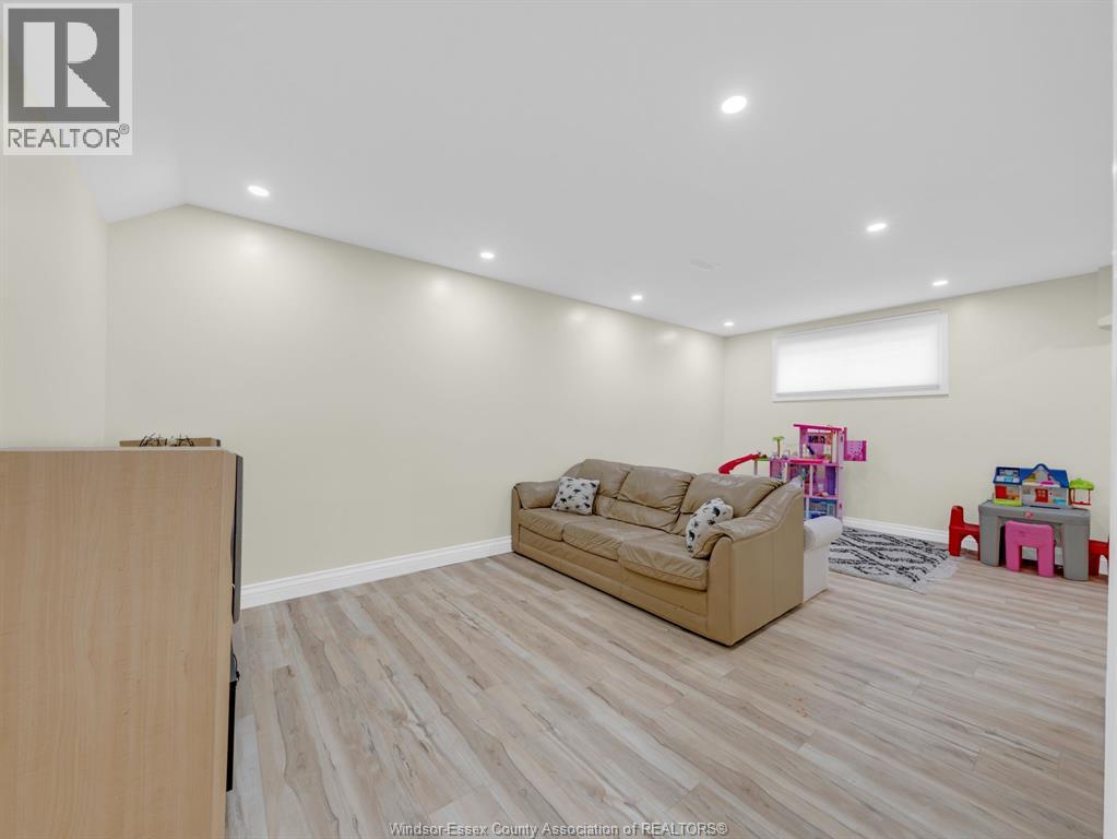 40 Woodside AVENUE - Image 27