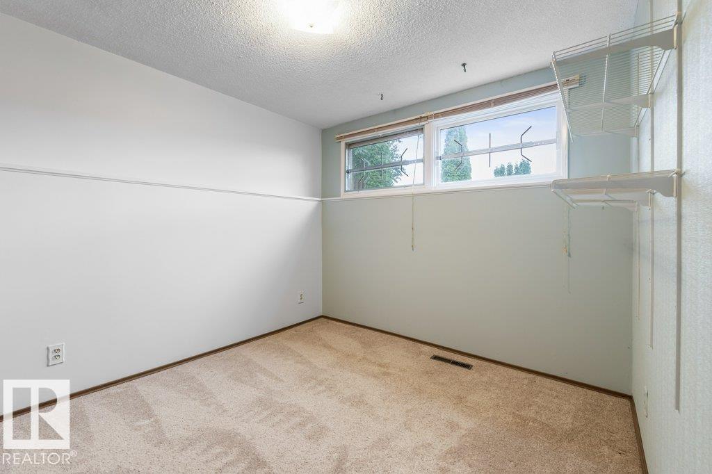 10 SCARBORO PL - 19