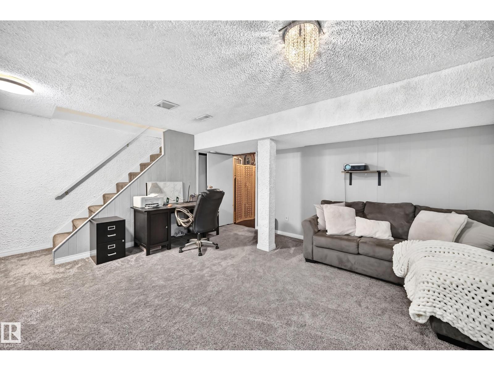 64 HABITAT CR NW - 22