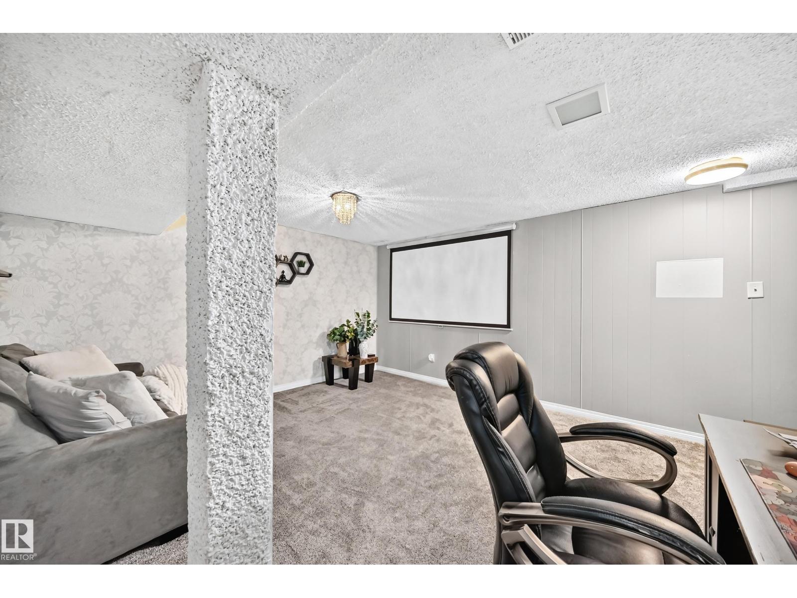 64 HABITAT CR NW - 24
