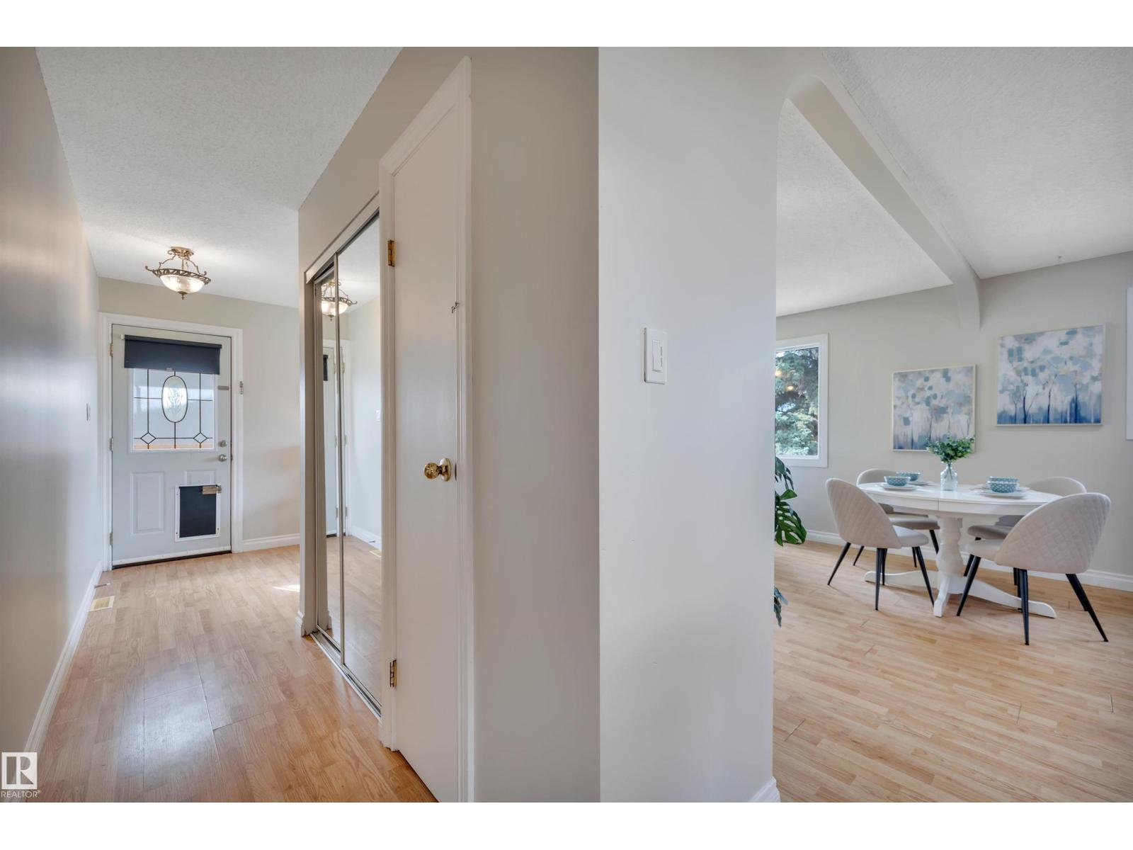148 CORINTHIA DR - Image 11