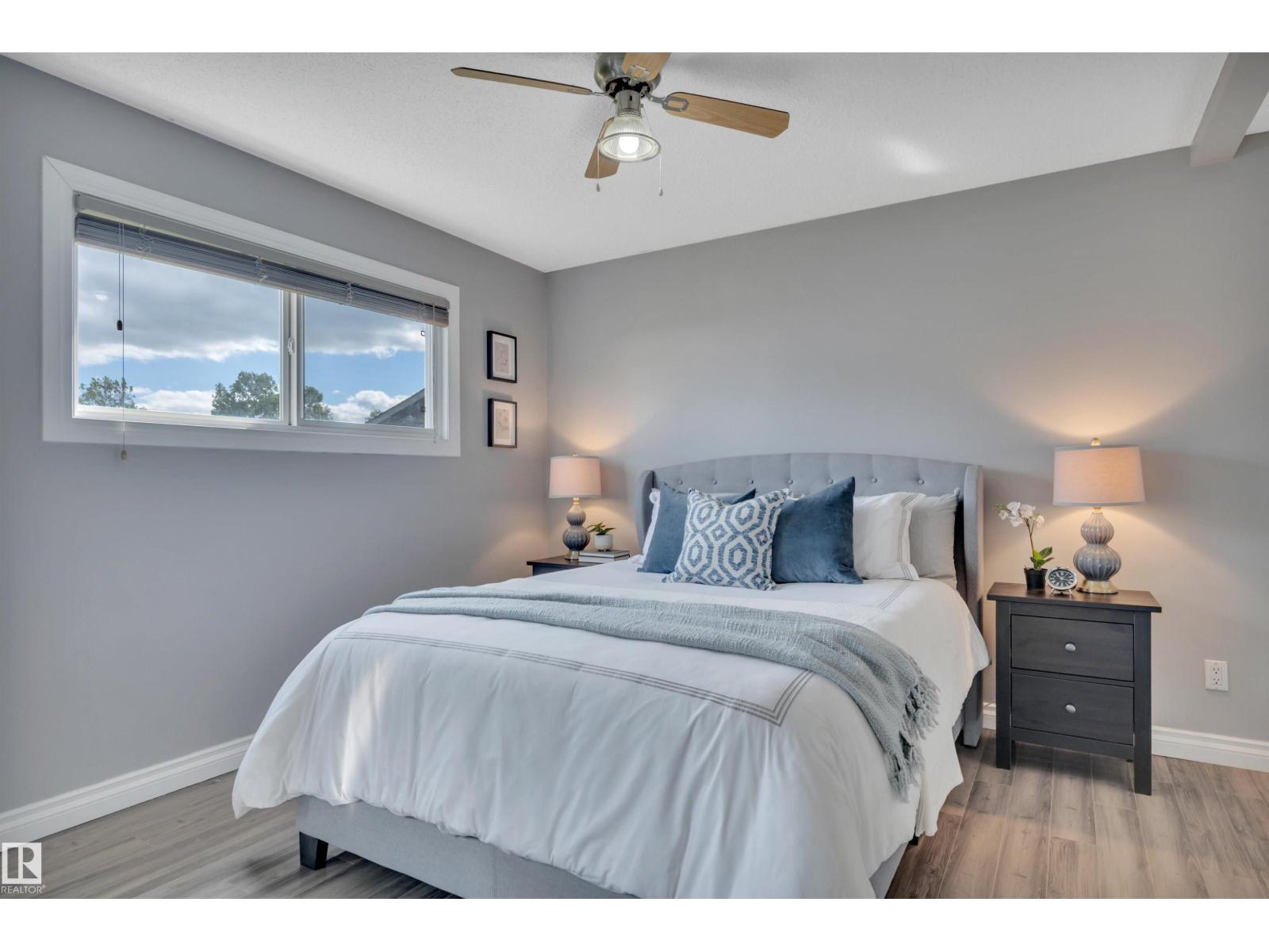 148 CORINTHIA DR - 21