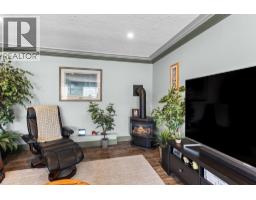 6902 Old Kamloops Road, Vernon, BC V1H1W1 Photo 41