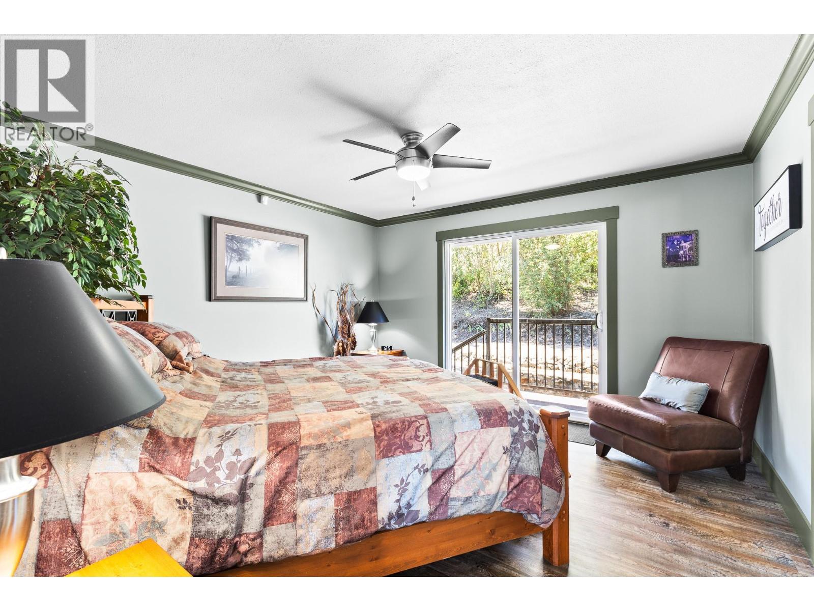 6902 Old Kamloops Road - 29