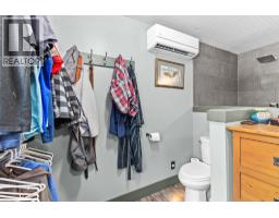 6902 Old Kamloops Road, Vernon, BC V1H1W1 Photo 36