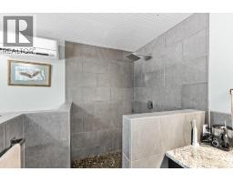 6902 Old Kamloops Road, Vernon, BC V1H1W1 Photo 35