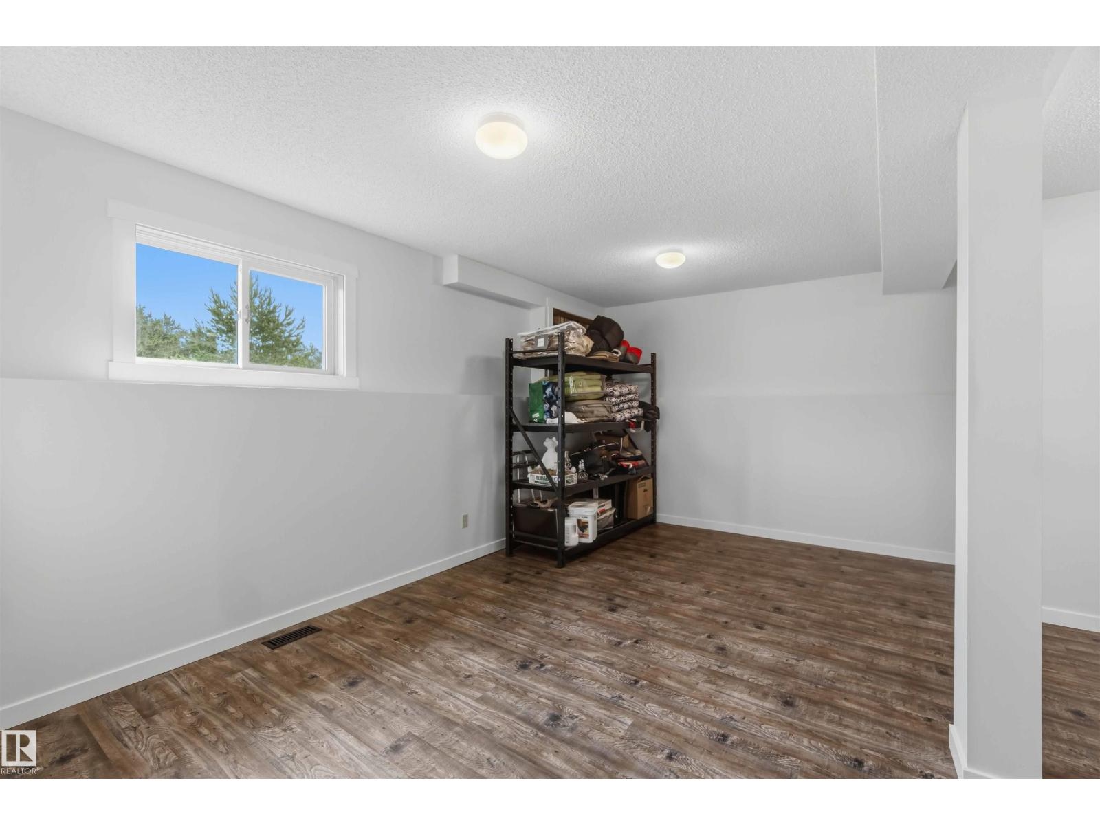 #205 52552 RGE ROAD 224 - Image 35
