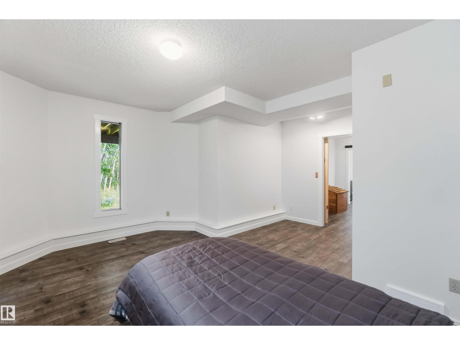 #205 52552 RGE ROAD 224 - 41