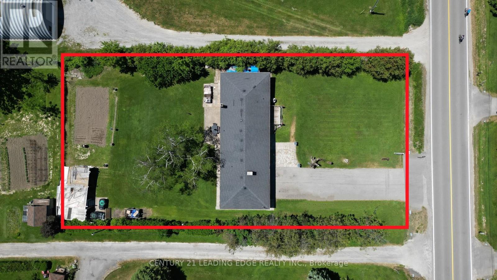 4239 19TH AVENUE - 35