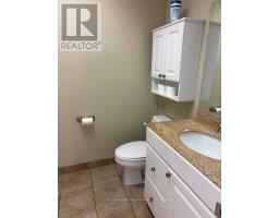 4 - 2 Vata Court, Aurora, ON L4G4B6 Photo 8