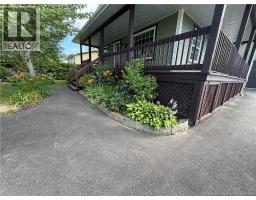 50 Rue Valcourt, Saint Quentin, NB E8A2B3 Photo 35