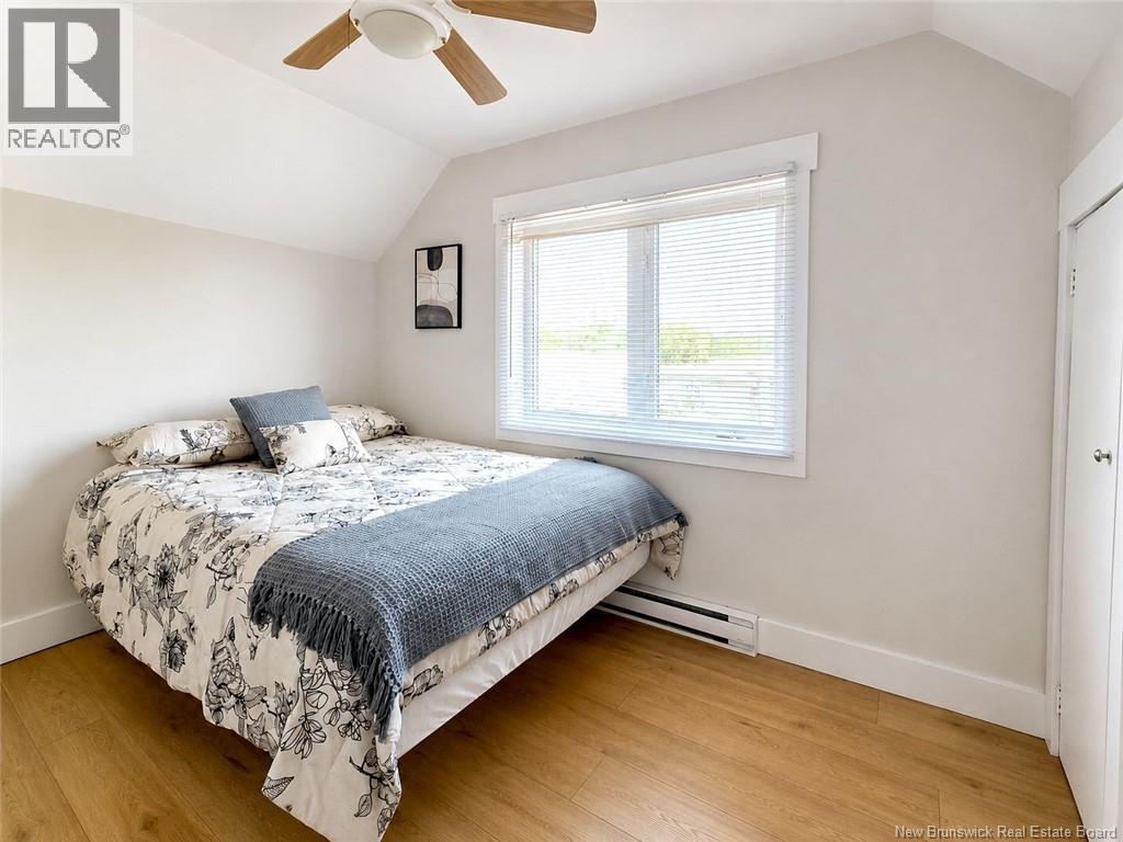 228 Du Pêcheur Nord Street - Image 25