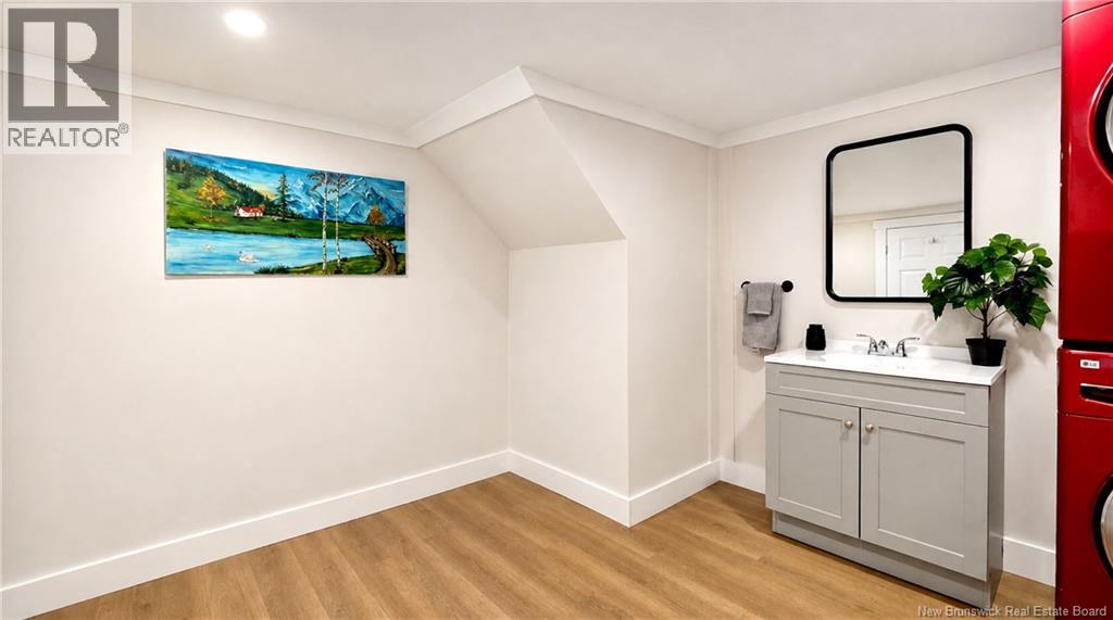 228 Du Pêcheur Nord Street - 36