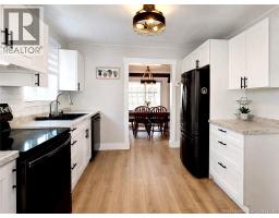 Kitchen - 228 Du Pêcheur Nord Street, Lameque, NB E8T1J3 Photo 13