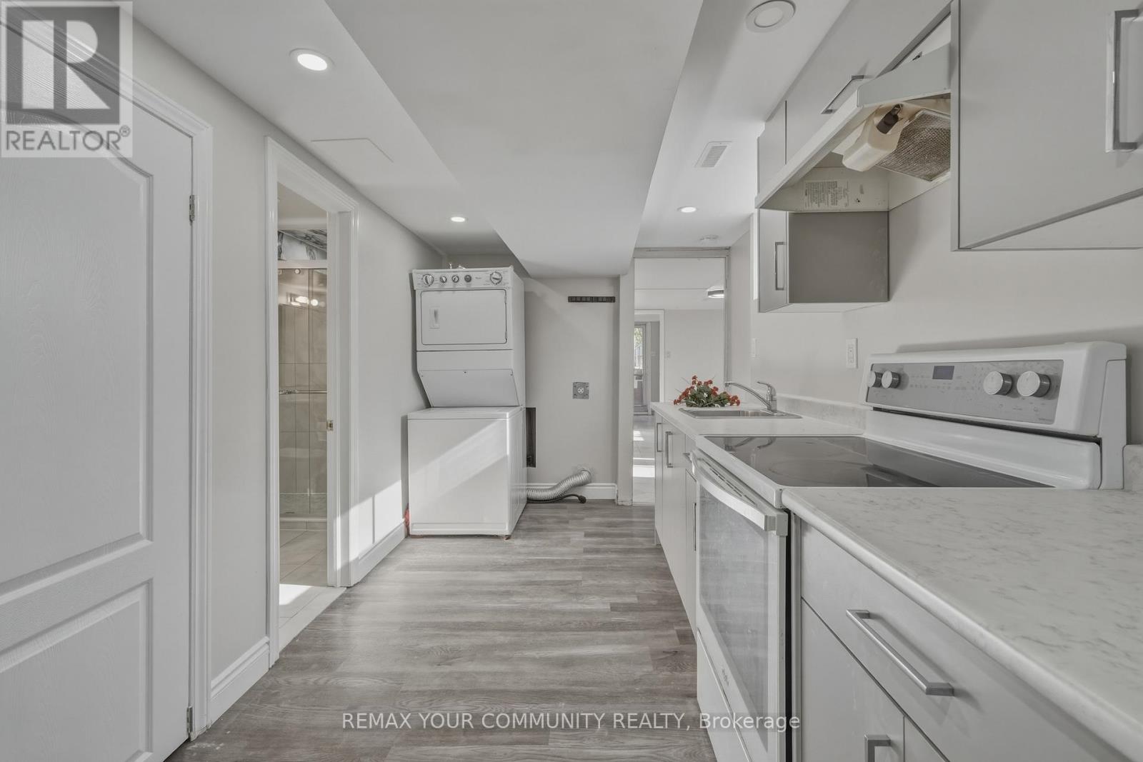 3091 RYMAL ROAD - 36