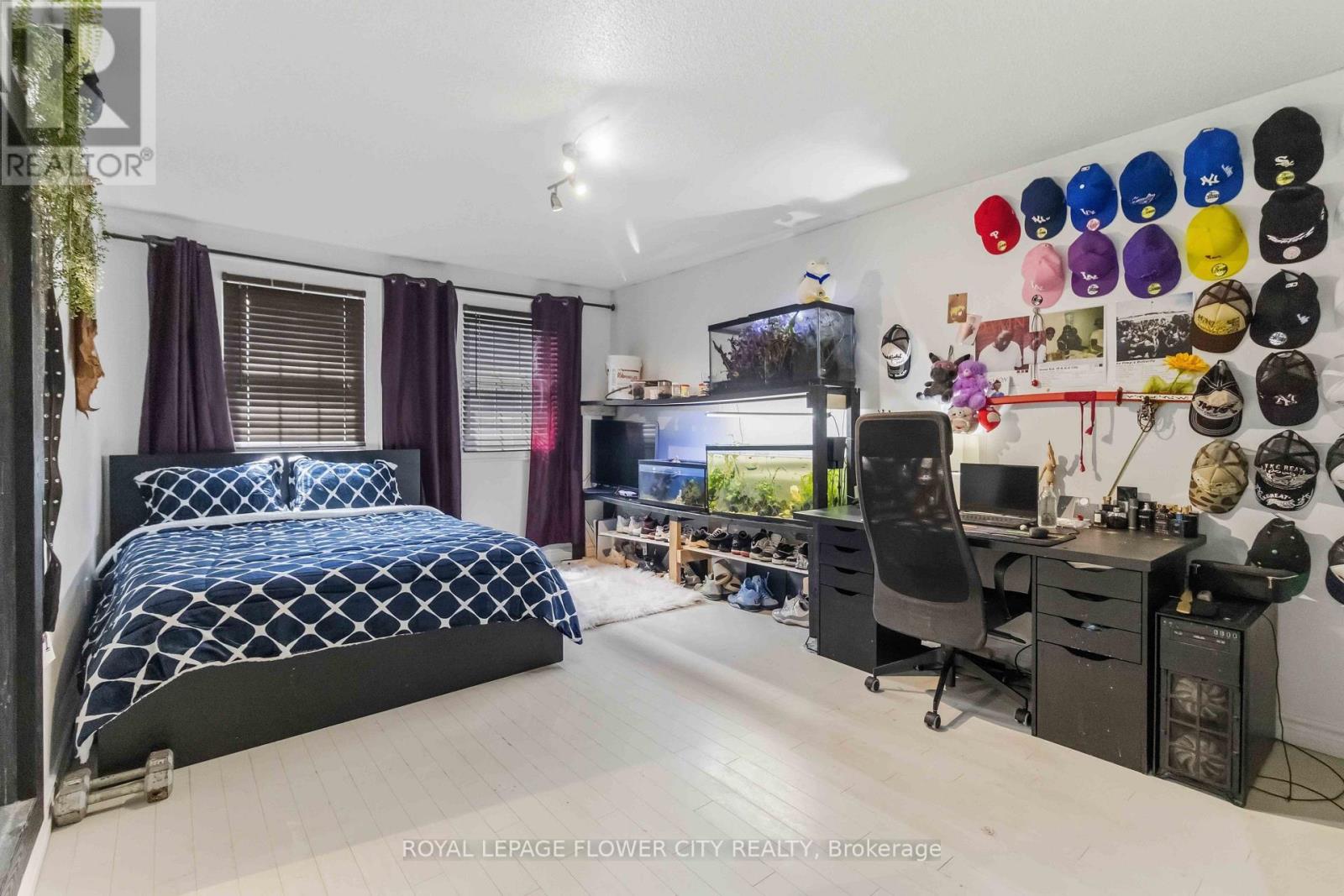 18 PLEASANT VALLEY PLACE - 17