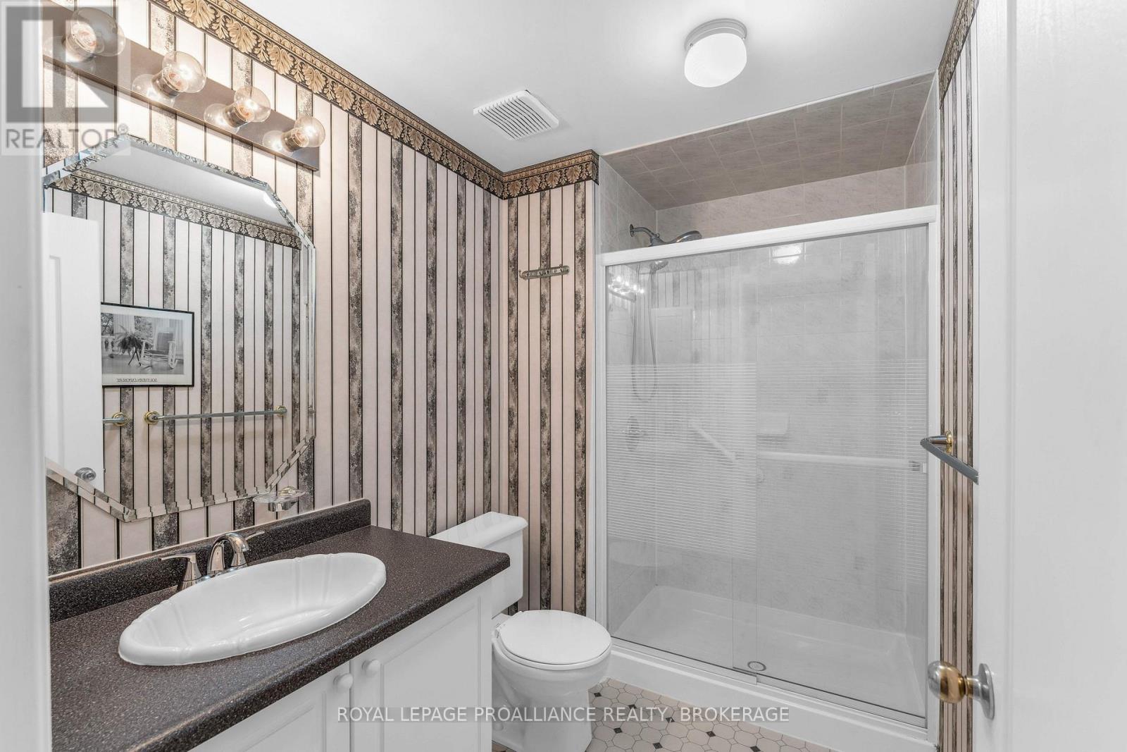 523 TRIMBLE GATE - 39