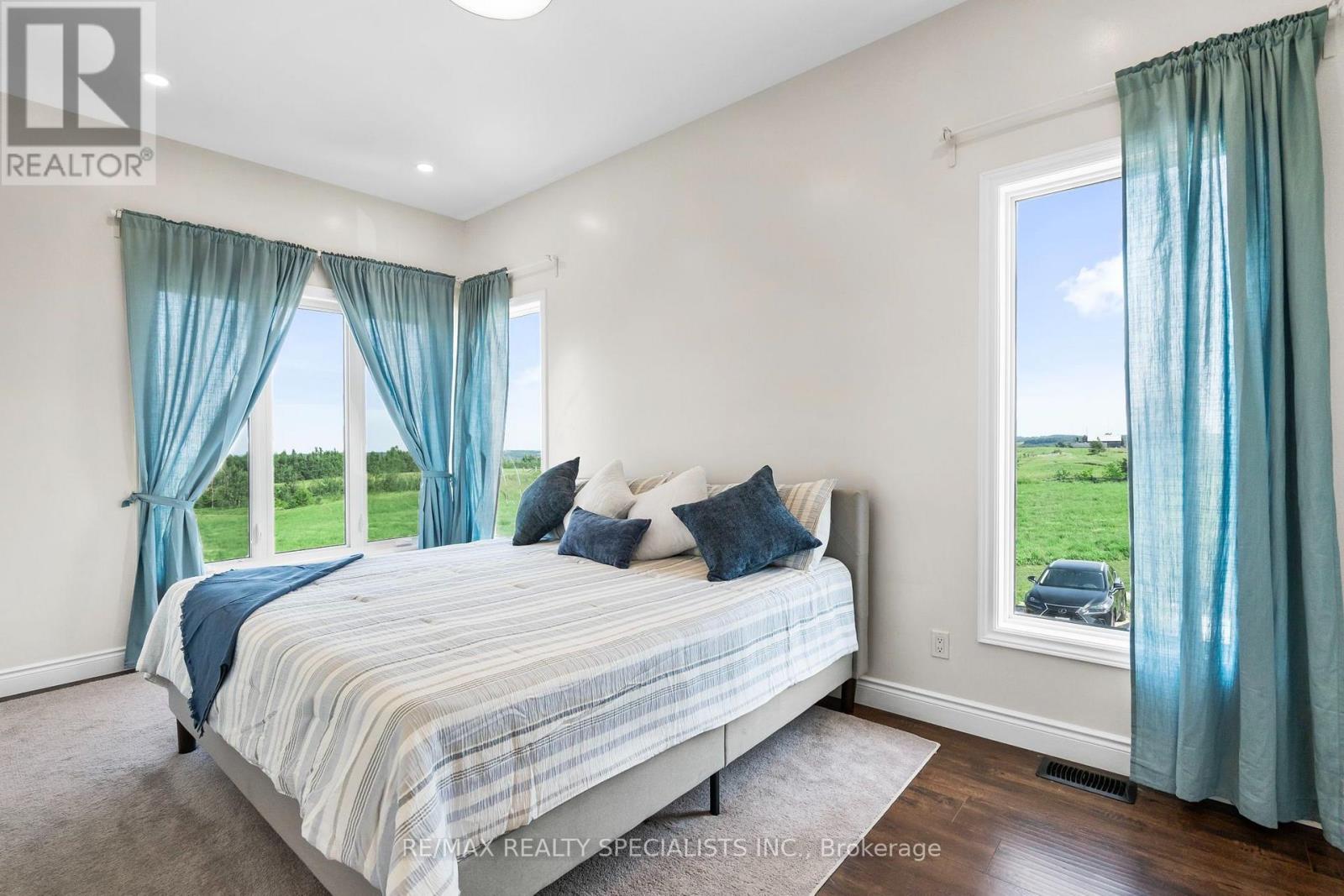 676378 CENTRE ROAD - 20