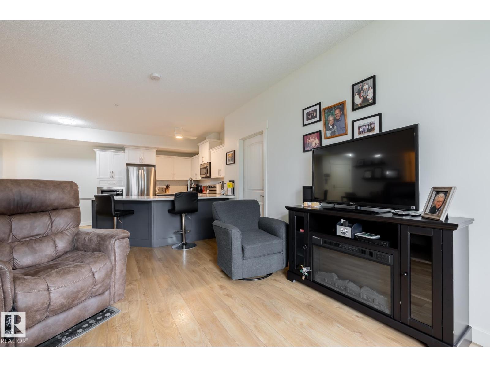 #133, 511 QUEEN ST - Image 17