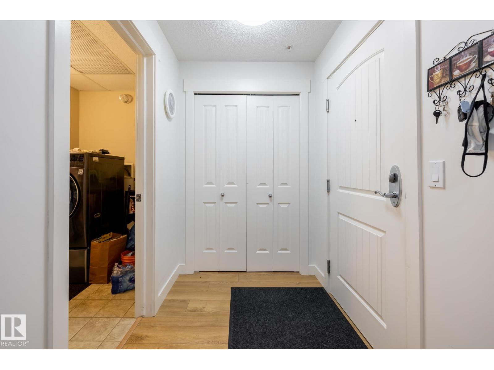 #133, 511 QUEEN ST - Image 4