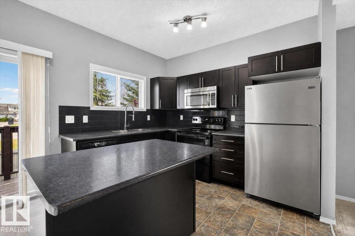 #25 6520 2 AV SW - Image 13