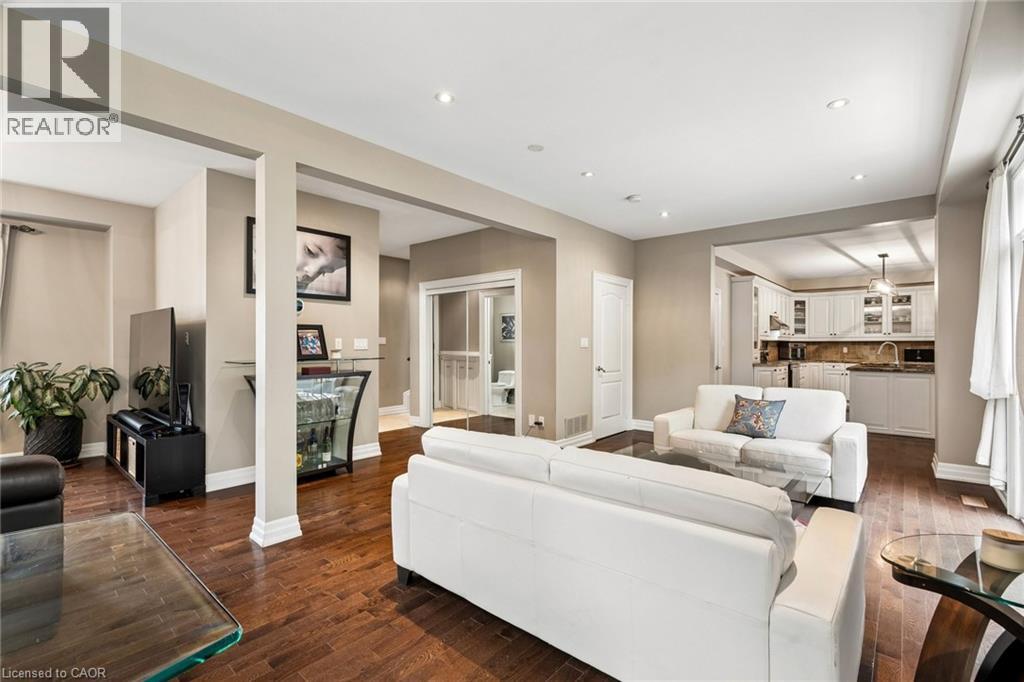 1541 GARNET Avenue - 16